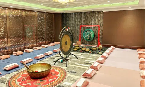 Khách sạn Windsor Plaza ra mắt dịch vụ “Hành Trình Thanh Âm Chữa Lành”