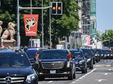 Siêu xe “Quái thú” của ông Biden và “Rolls Royce Nga” của ông Putin: Xe nào vượt trội hơn?