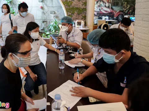 TP.HCM xin giữ lại tiền ủng hộ phòng chống dịch để mua vaccine