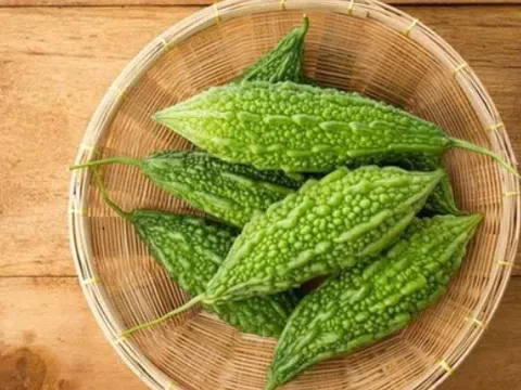 Loại rau đắng nhưng được người Nhật chuộng ăn để trường thọ và “bào mỡ thừa”, mâm cúng ngày Tết tốt nhất nên có