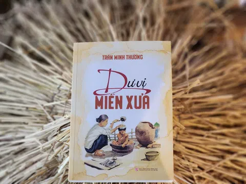 Giới thiệu tác phẩm “Dư vị miền xưa” của tác giả - thầy giáo Trần Minh Thương