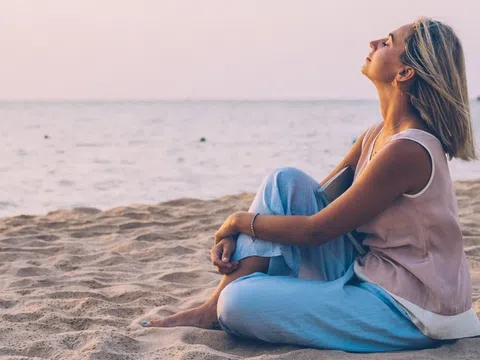 Làm thế nào để buông bỏ và chữa lành những tổn thương trong quá khứ?