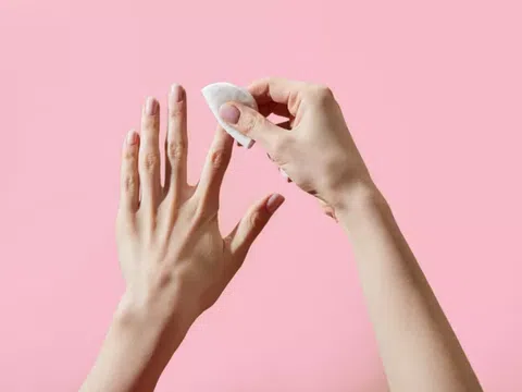 6 Cách Tẩy Sơn Móng Tay Không Cần Nước Tẩy Sơn Móng Tay
