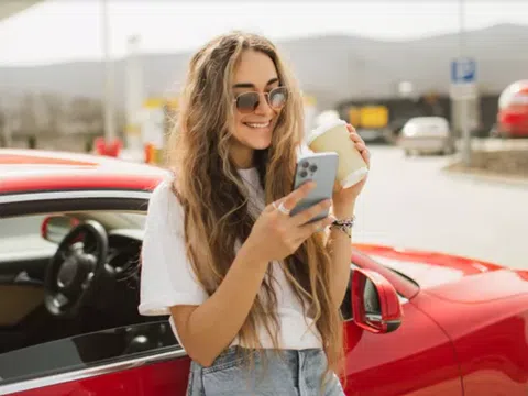 Nghệ thuật nhắn tin sau buổi hẹn hò đầu tiên: Nói gì và nói khi nào