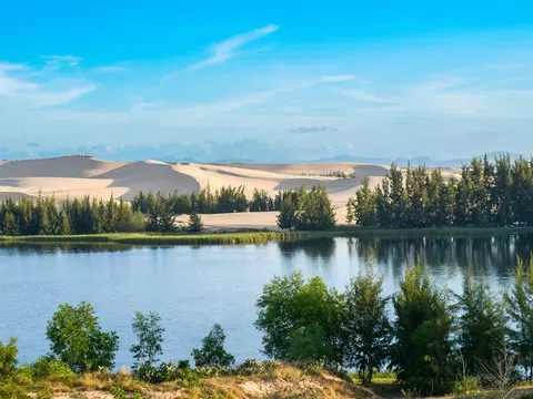 MŨI NÉ, PHAN THIẾT: Bản hòa ca giữa đồi cát bay, làng chài và vườn thanh long