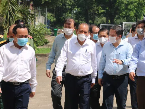 Phó thủ tướng Trương Hòa Bình kiểm tra công tác chống dịch COVID-19 tại TP.HCM