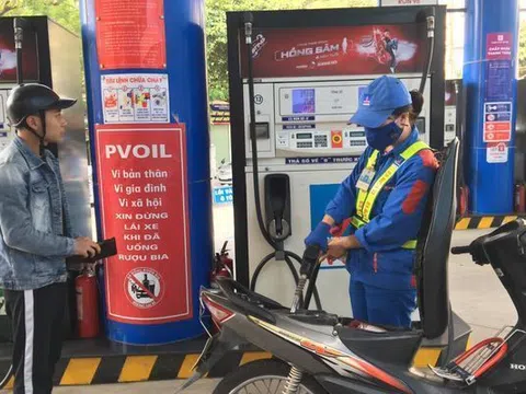 Xăng dầu vào kỳ điều chỉnh, ngày mai tiếp tục tăng giá