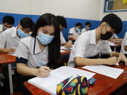 TP.HCM: Phụ huynh còn vài giờ để cho ý kiến về thi tốt nghiệp THPT
